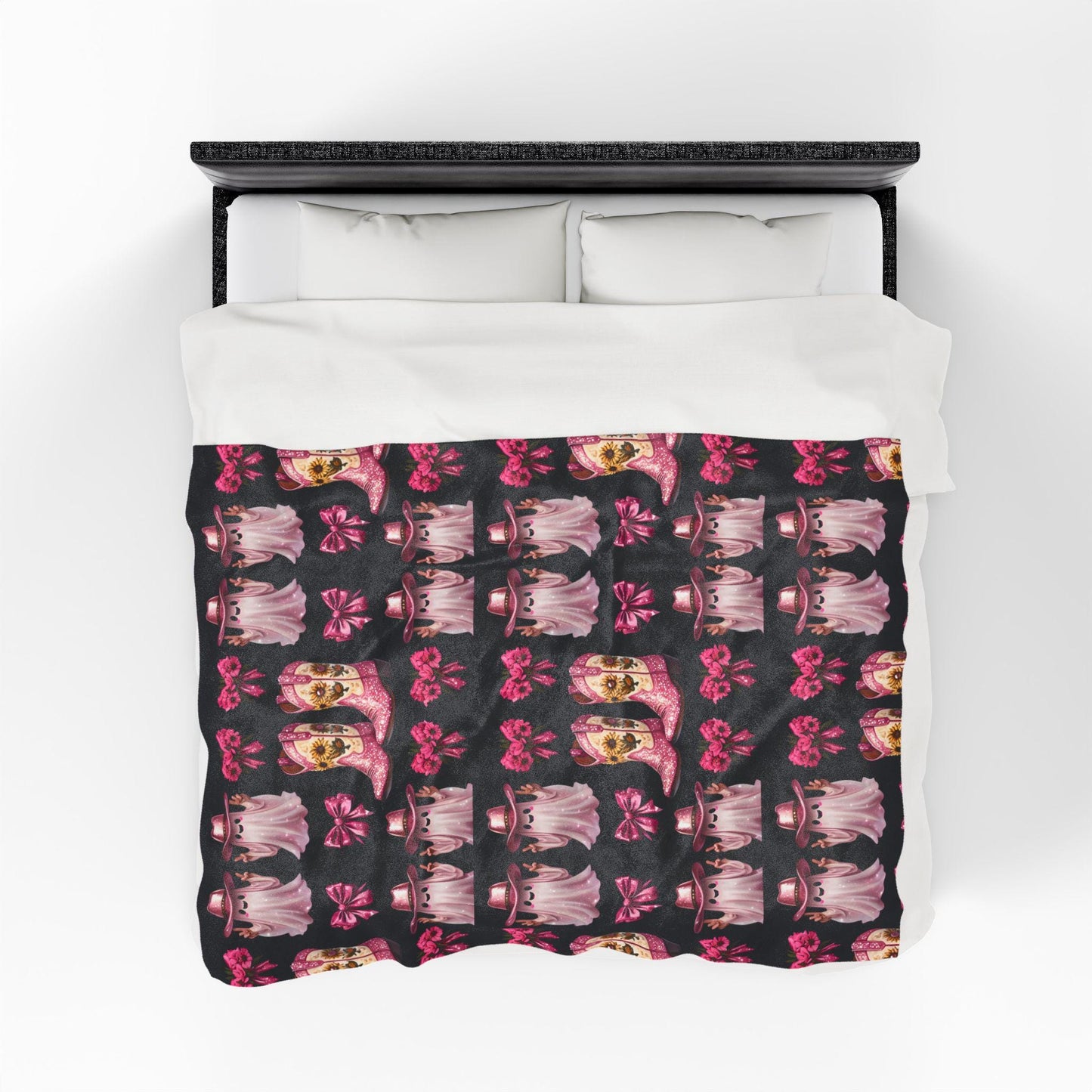 Pink Western Plush Blanket: Glam Cowgirl Home Decor Throw