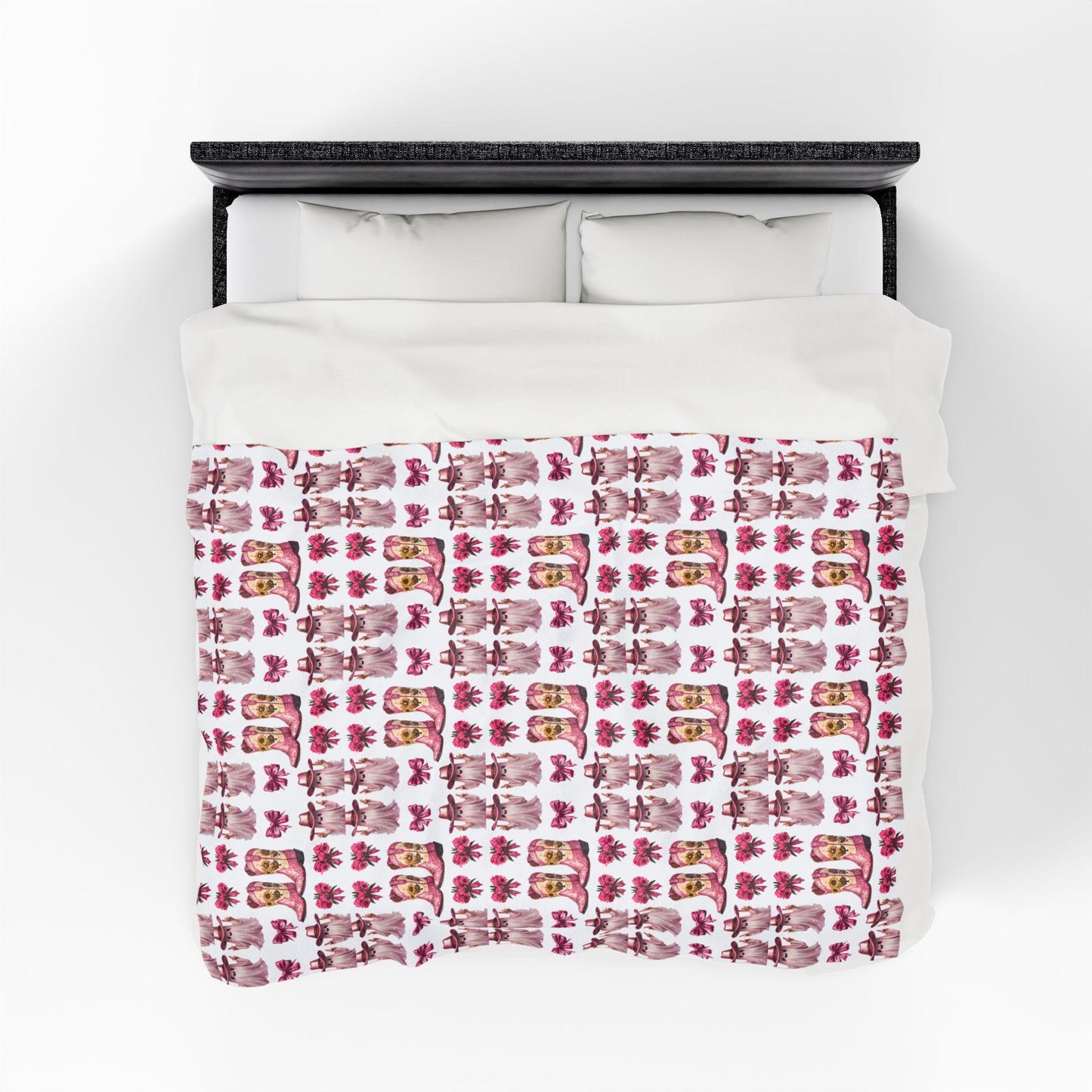 Pink Western Plush Blanket: Glam Cowgirl Home Decor Throw