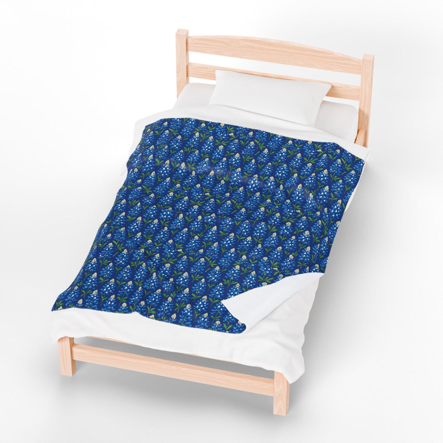 Texas Bluebonnet Velveteen Plush Blanket: Floral Home Decor Throw