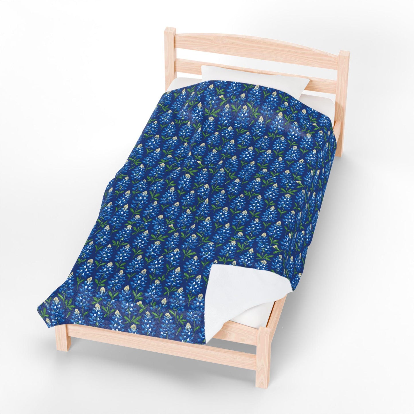 Texas Bluebonnet Velveteen Plush Blanket: Floral Home Decor Throw