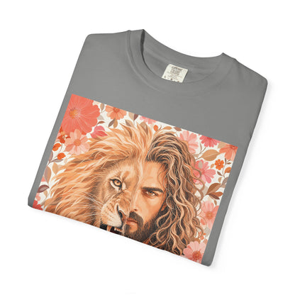 Jesus Lion of Judah split face portrait T-Shirt | Inspirational faith tee