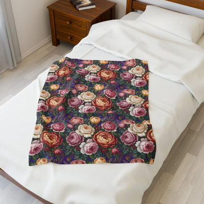 Vintage Rose Pattern Velveteen Plush Blanket | Floral Bouquet Design
