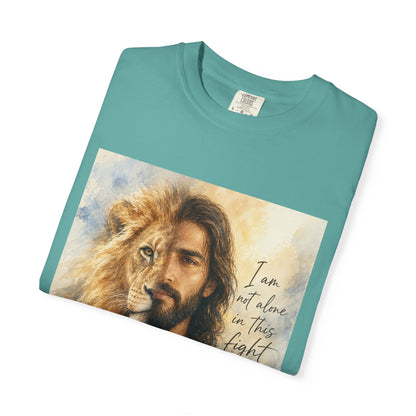 Jesus Lion of Judah t-shirt | I am not alone in this fight Christian tee