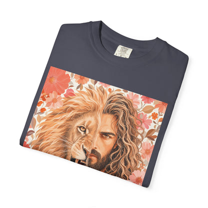 Jesus Lion of Judah split face portrait T-Shirt | Inspirational faith tee
