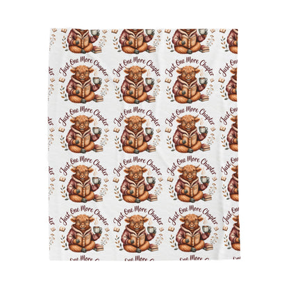 Reading Highland Cow Pattern Velveteen Plush Blanket | Cute Book Lover Throw
