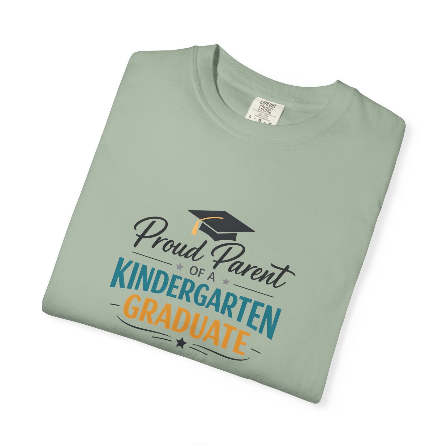 Proud Parent of a Kindergarten Graduate T-Shirt | Graduation Cap Design
