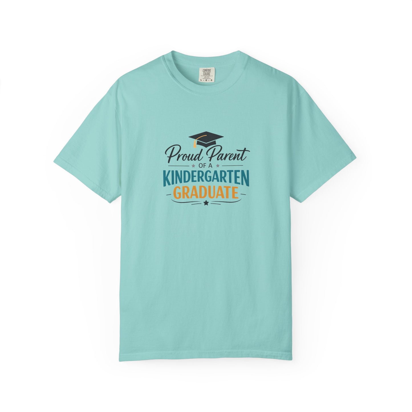 Proud Parent of a Kindergarten Graduate T-Shirt | Graduation Cap Design