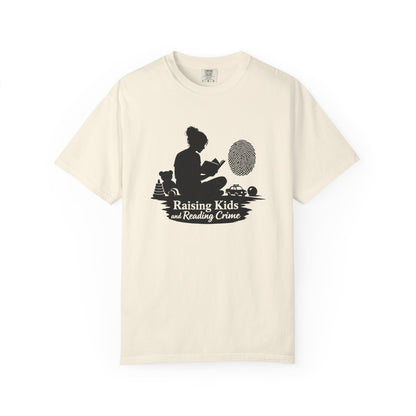 Raising Kids and Reading Crime T-shirt | Mom Reader Detective Design
