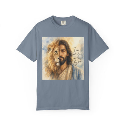 Jesus Lion Graphic T-Shirt — "I Am Not Alone in This Fight" Christian Faith Tee