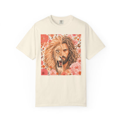 Jesus Lion of Judah split face portrait T-Shirt | Inspirational faith tee