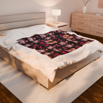 Pink Western Plush Blanket: Glam Cowgirl Home Decor Throw