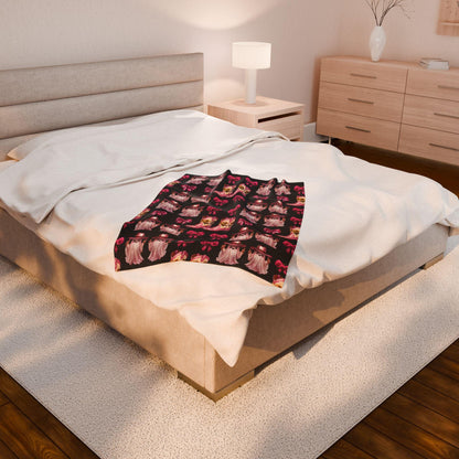 Pink Western Plush Blanket: Glam Cowgirl Home Decor Throw
