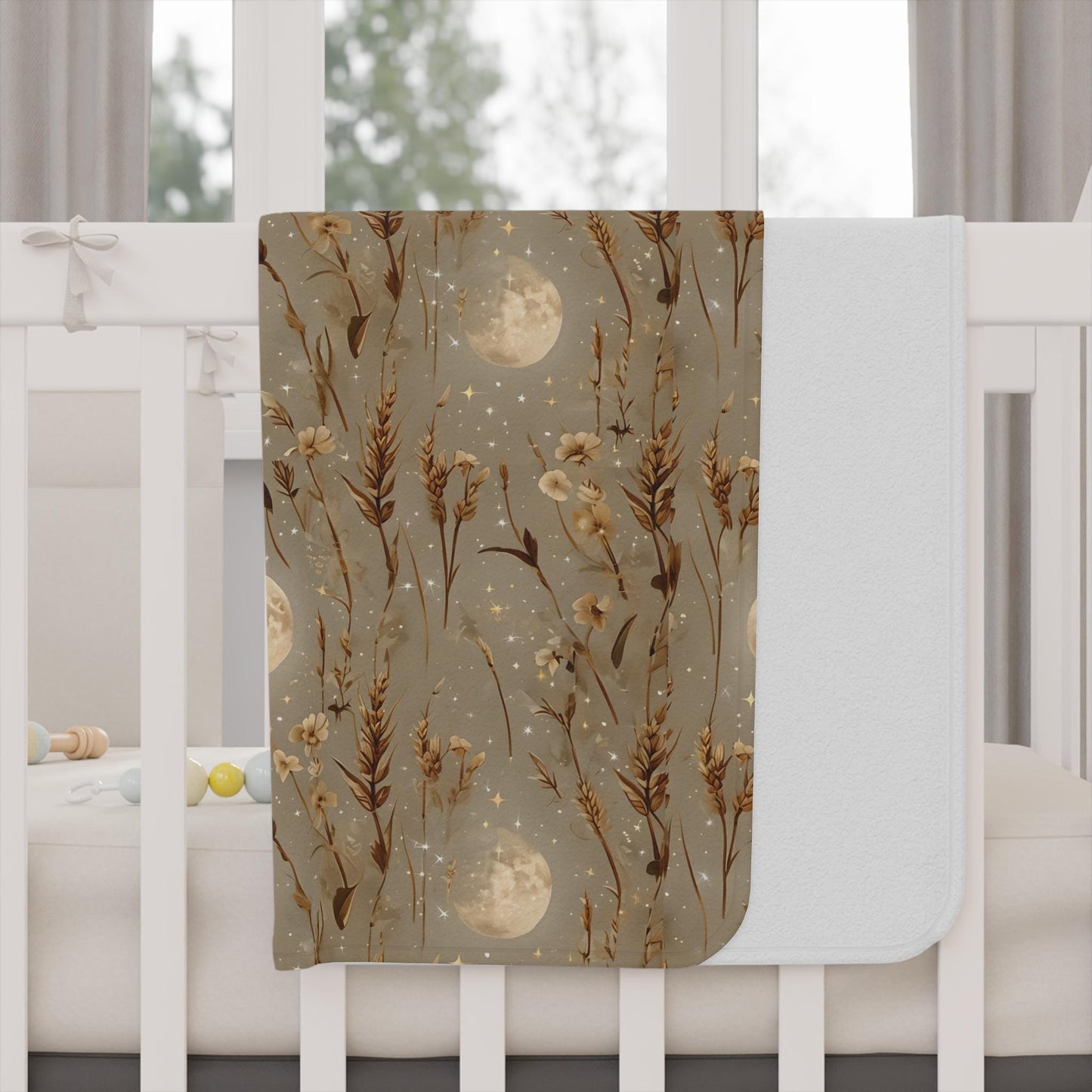 Whimsical Moonlit Fleece Toddler Blanket: Cozy Nursery Decor