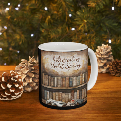 Literary Ceramic Coffee Mug: Bookshelf & Cat Design - Gift for Book Lovers